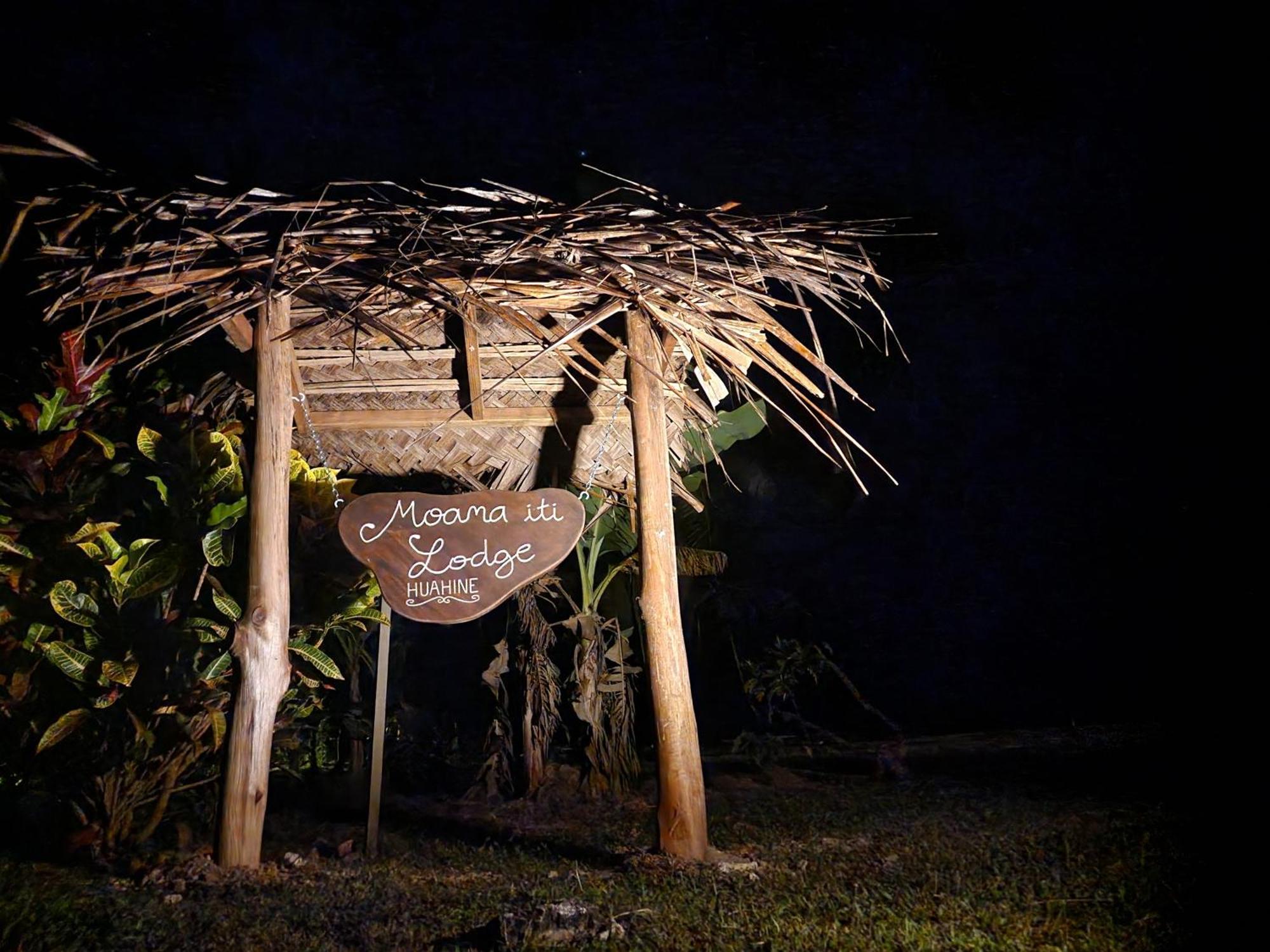 Moanaiti Lodge Maeva Eksteriør billede